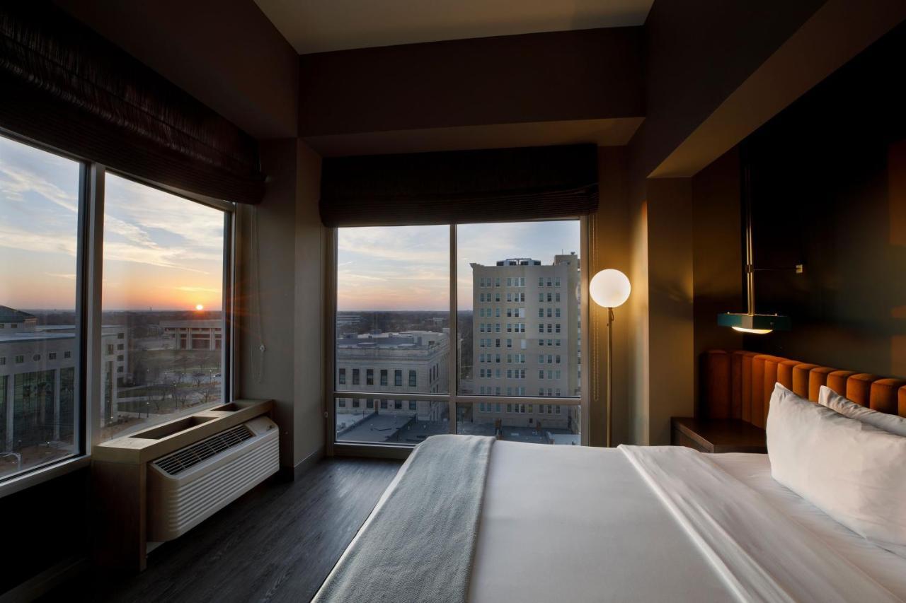 Cyrus Hotel, Topeka, A Tribute Portfolio Hotel Экстерьер фото