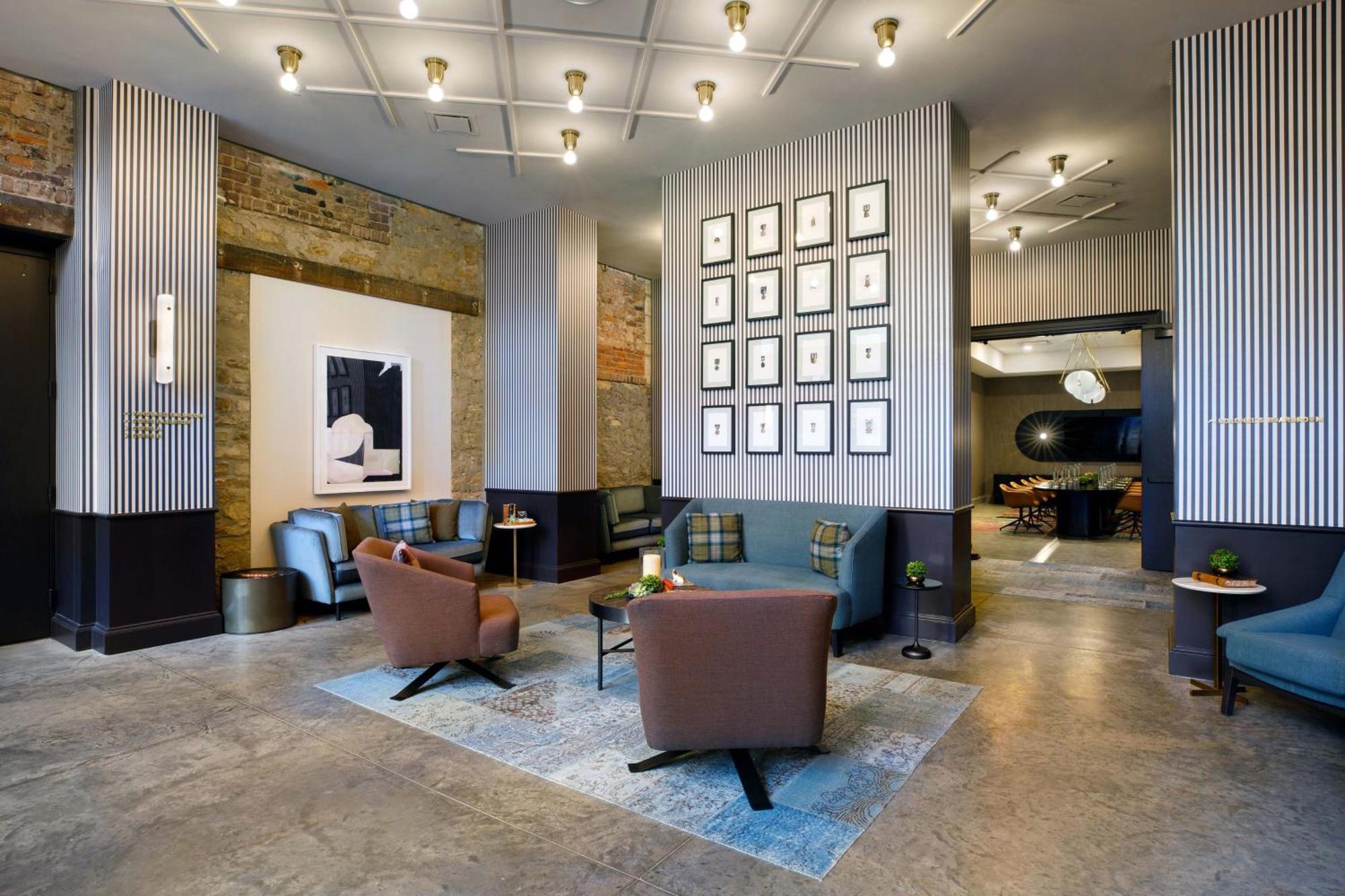 Cyrus Hotel, Topeka, A Tribute Portfolio Hotel Экстерьер фото